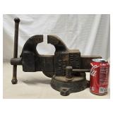 Columbia Cleveland Vise No. 603 1/2, 3 1/2" look