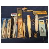 15 Fishing Lures  5 with boxes 3 Rebel 1 Bomder
