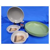 Emile Henry Made in France.  4 QT bowl 13.5'