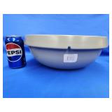 Emile Henry 7.4 QT bowl. Made in France.   5' H