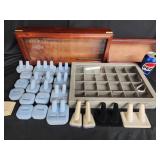 3 display boxes and 21 ring holders/displays