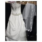 Vintage Strapless White Ball Gown Wedding Dress
