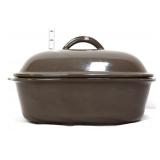 Brown Pampered Chef 3.1qt dutch oven