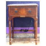 Vntg Westinghouse sewing machine