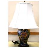 Vntg black floral table lamp w white shade NO SHIP