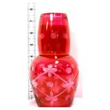Vntg cranberry tumble up set w/ etched flowers