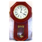 Waltham battery op wall clock w/ pendulm