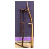 2 piece vntg lot, inc 1 crutch & 1 crop tool