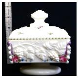 Westmoreland milk glass grapes & leaves candy dish