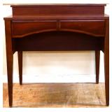 Vintage table w/ lift top see photos