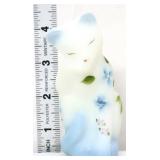 Fenton 4in white/blue satin cat w/ blue flowers