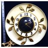 Vintage United round electric wall clock