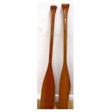 Lot of 2 wood oars