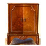 Vintage 2 door cabinet see photos