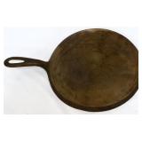 Vintage cast iron #8 baker