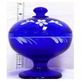 Fenton cobalt covered candy dish w/ flowers