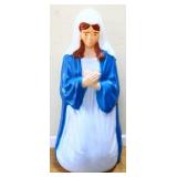 Vntg 36.5in kneeling Mary blow mold NO SHIPPING