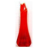 MCM LE Smith 21in amberina swung vase
