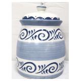 Blue & white design cookie jar