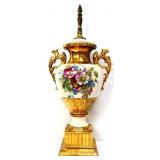 Vintage decorator lamp base w/ finial