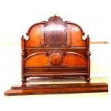 1920s full size bed with wood rails see photos