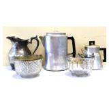 Mixed estate lot, inc coffee pots