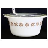 Vntg Pyrex #473 town & country dish w/ lid