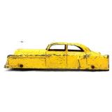 Vntg Tootsietoy yellow metal cab see photos
