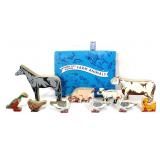 Lot of wood farm animals in box