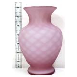 Vntg 7in pink satin quilted cased vase
