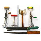 Mixed estate lot of kitchen tools