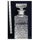 Clear glass decanter w/ stopper see pics