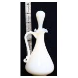 Milk glass opalescent cruet