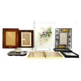 Estate lot of assorted picture frames