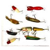 Lot of 8 vintage fishing lures