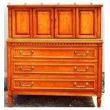 MCM United gentlemens chest