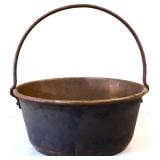 Metal apple butter pail with handle