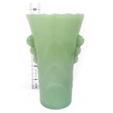 Vntg jadeite art deco 5in scallop vase