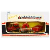 Vntg 1/64 die cast IH Farm Set in org box