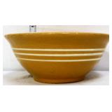 Vntg 8.5in yellowware stripe mixing bowl see pics