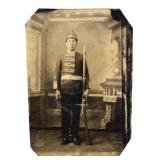 Vntg daguerreotype photo of soldier