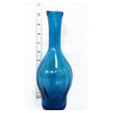 Vntg Blenko blue 10in ribbed optic vase