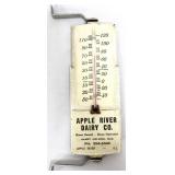 Vntg metal Apple River Dairy Co thermometer