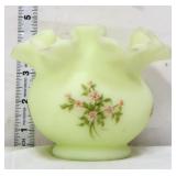 Fenton custard 4.5in bowl with flowers