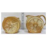 Vntg Frankoma wagon wheel sugar/creamer set