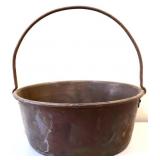 Metal apple butter pail with handle