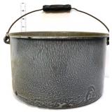 Vintage granite bale handle pot
