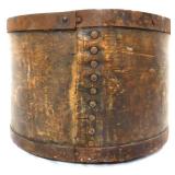 Vintage round wood pantry box with lid