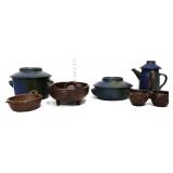 Lot of decorator pottery items