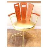 Vntg Marilyn Monroe swivel chair by McGuire